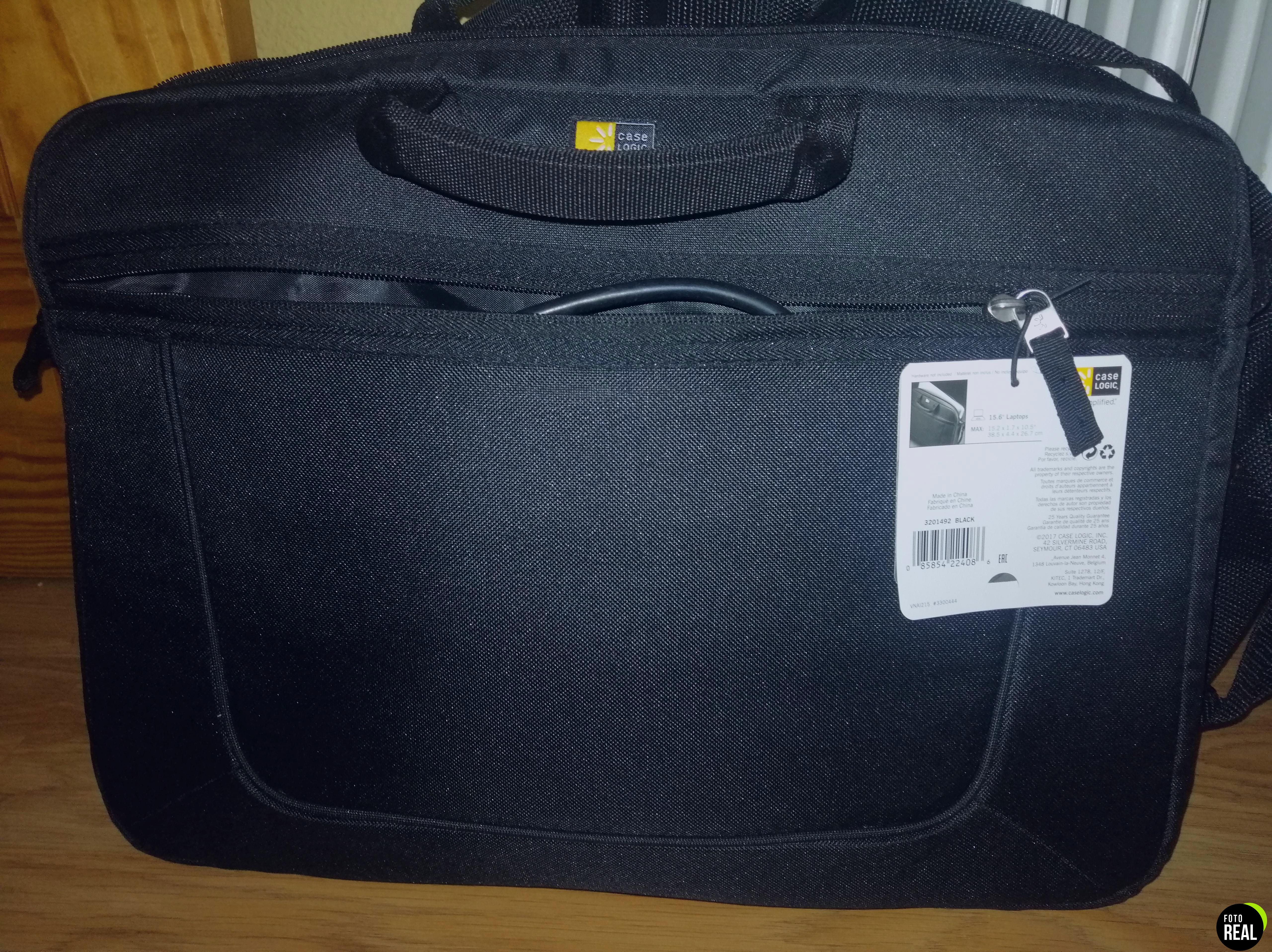 maletin-case-logic-vnai-215-foto-1