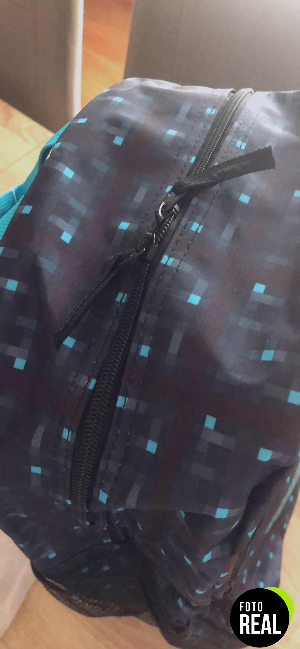 mochila-minecraft-ninos-gamer-bolsillos-foto-1