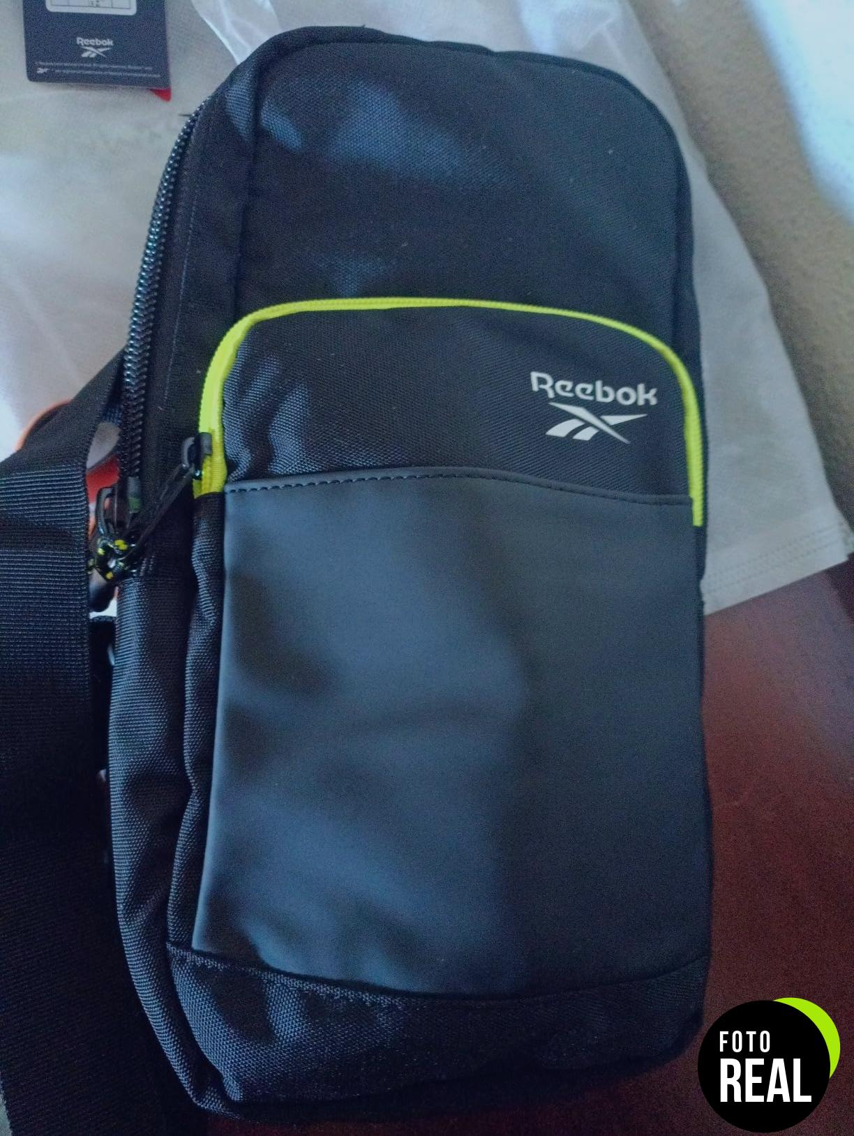 reebok-bandolera-grande-negro-hamilton-foto-2