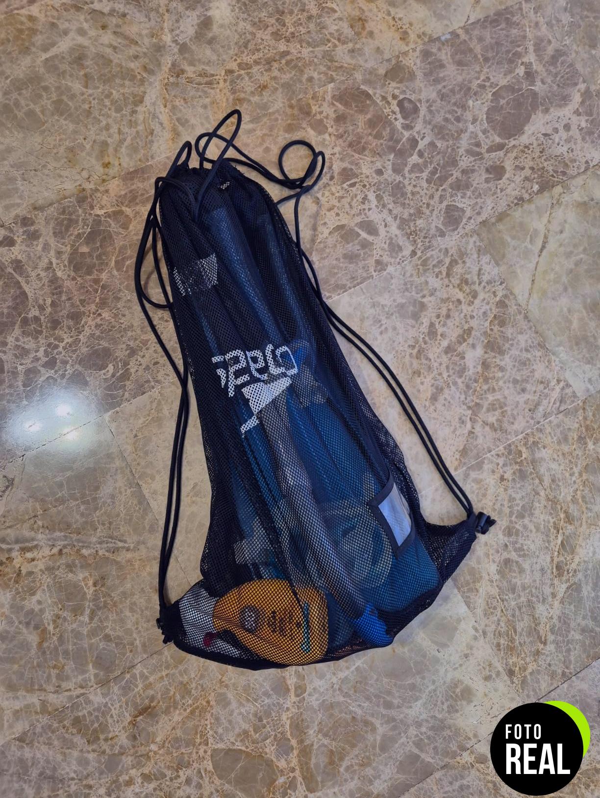speedo-bolsa-malla-equipamiento-foto-1